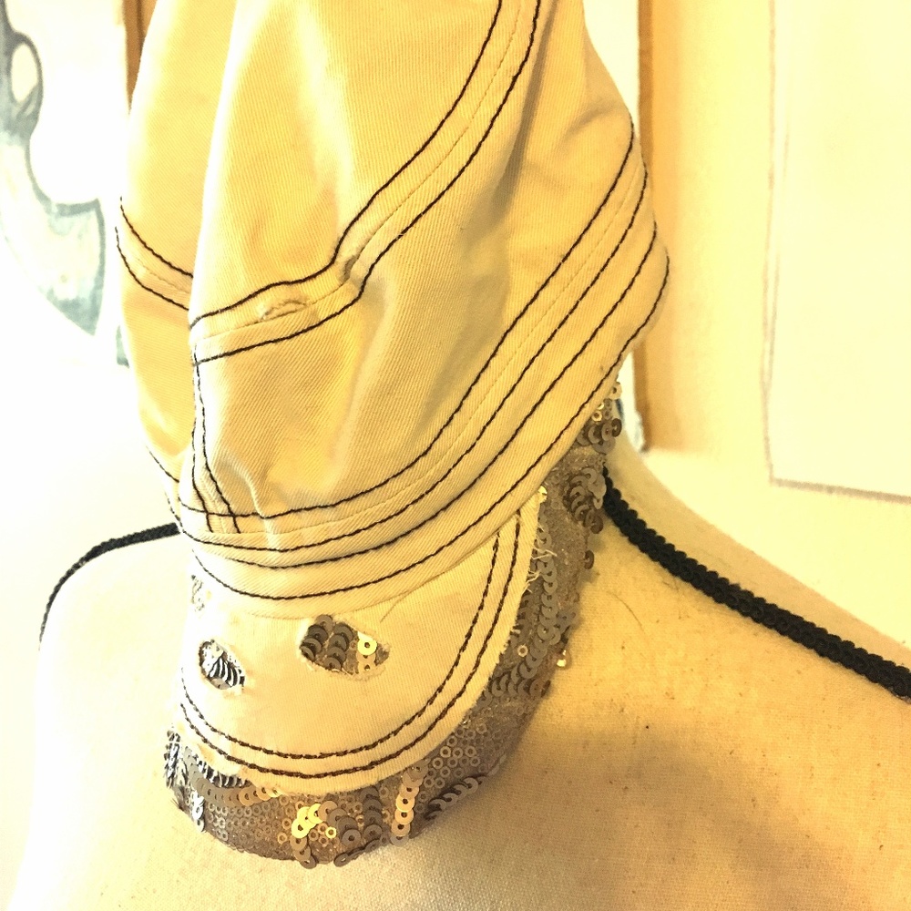 Light Tan Hat With Sequin Accent